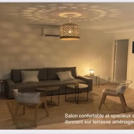 Appartement Centre-Ville Avec Magnifique Vue Mer Daire